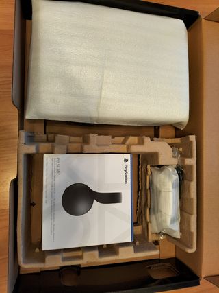 Play 5,mando,cables mas cascos Sony Pulse 3d