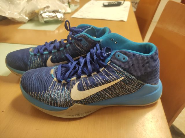 Zapatillas basket NIKE ZOOM ASCENTION