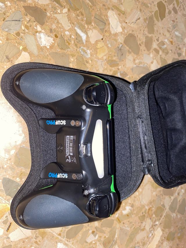 Mando Scuff PS4