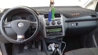 Volkswagen Touran 2010