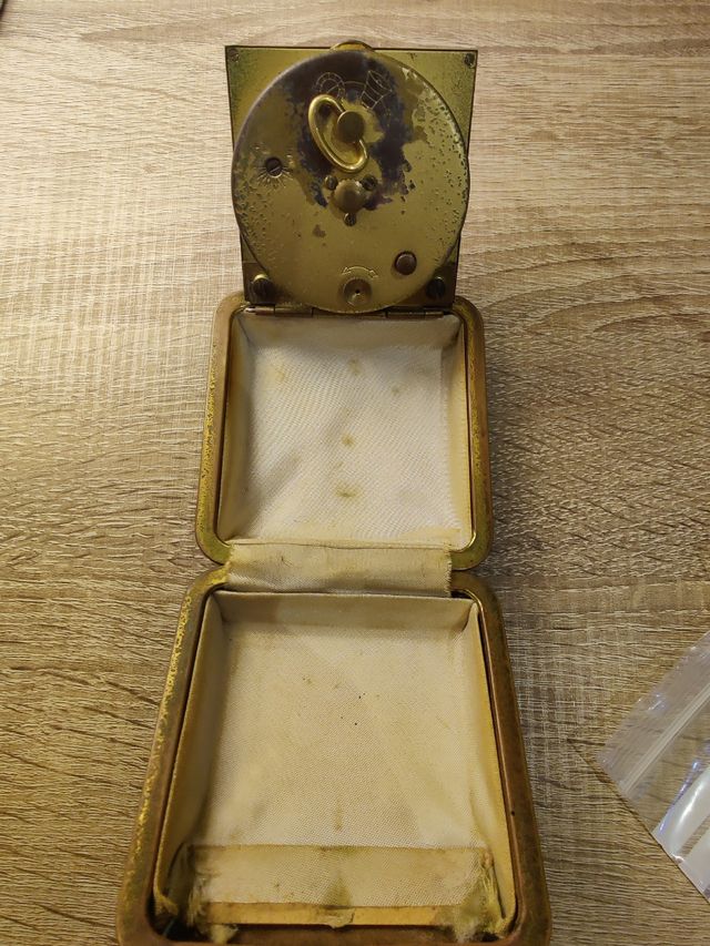 Reloj Despertador Europa Revisado y Funcionando