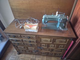 Maquina de coser vintage