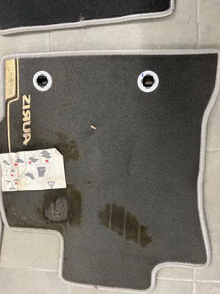 Alfombrillas toyota auris hybrid