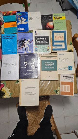 Set 15 libri educazione fisica