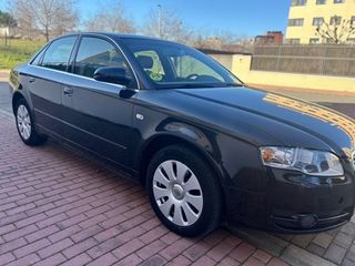 Audi A4 2007 tel 639161753