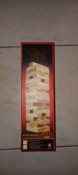 Jenga, gioco della torre. Gioco di legno