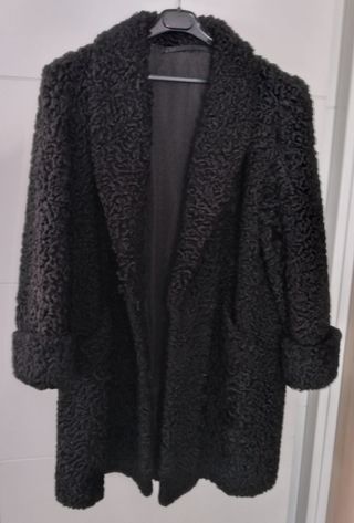 Abrigo de piel de astracan