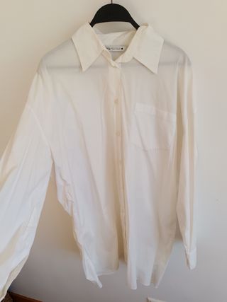 Camisa oversize de Zara