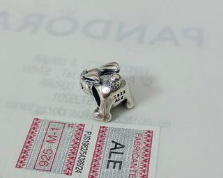 Charm Nini El Conejo.