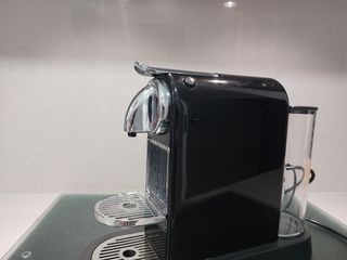 Cafetera Nespresso Delonghi