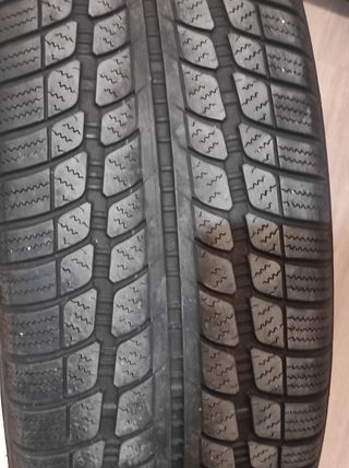 Llantas 18pulgadas Alutec,y neumáticos para Jaguar