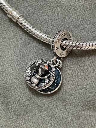 Charm Olaf 