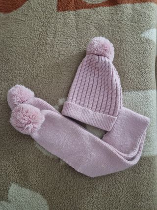 Gorro-bufanda 12/18 meses Doña Carmen nuevo