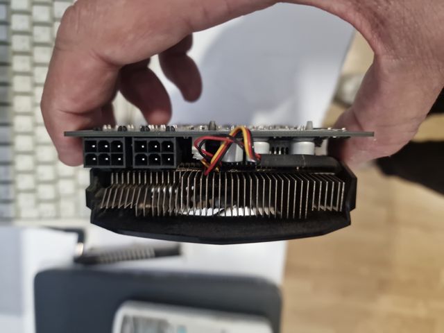 Tarjeta Gráfica Nvidia Geforce GTX460