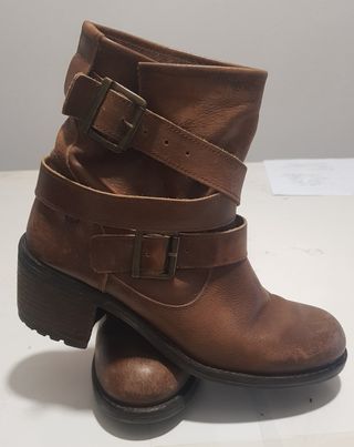 Botines marrón piel