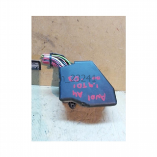 Caja de reles / fusibles Audi A4 (B6 8E) ( h_23241
