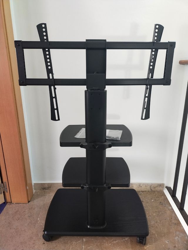 Soporte TV con ruedas