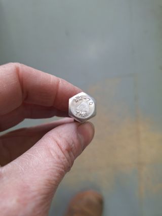 Tornillos INOX A2 8x60 y 8x80