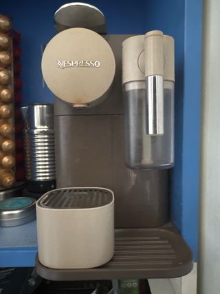 Cafetera Nespresso