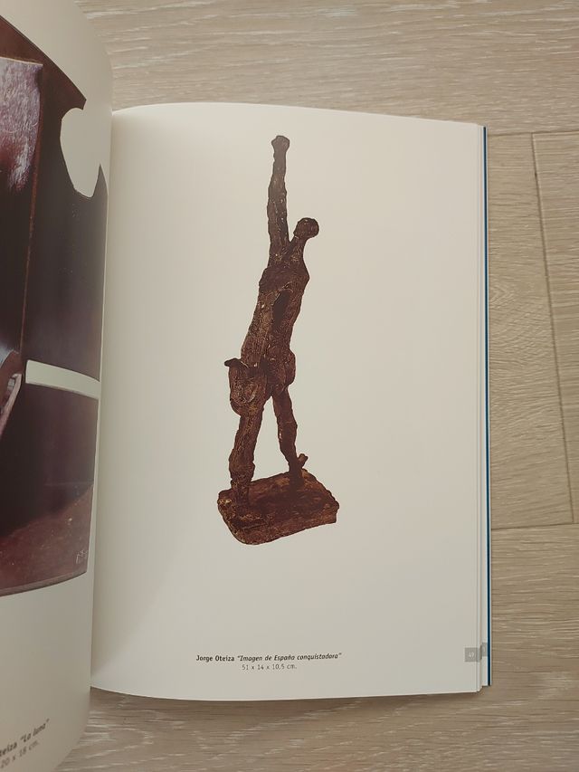 Libro exposición Lorenart-galeria arte