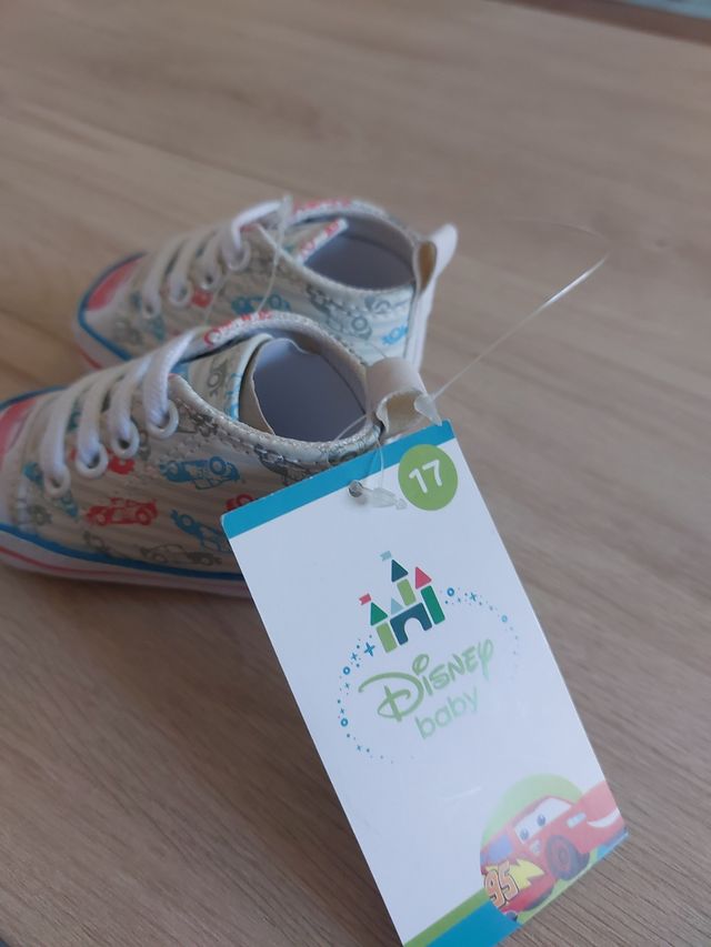 Zapatillas recién nacido