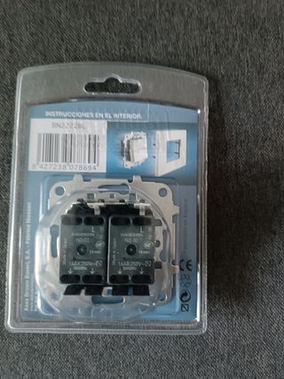 Interruptor doble conmutador