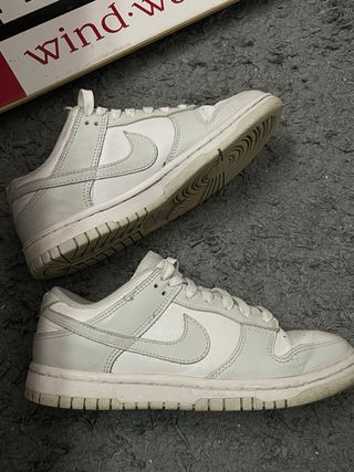 Nike Dunk grises