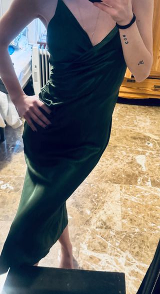 Vestido de Raso verde botella talla S