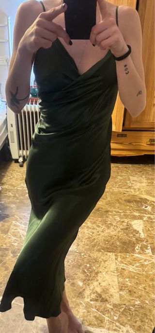 Vestido de Raso verde botella talla S