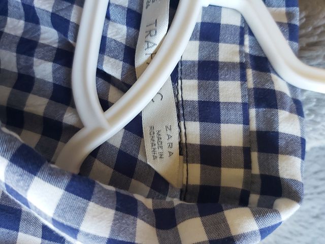 Blusas de zara 1 por 5 ,las dos por 7,50