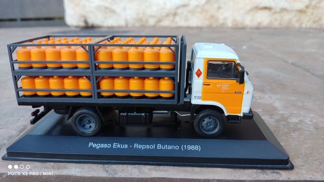 Pegasus Bekus 1988 1:43