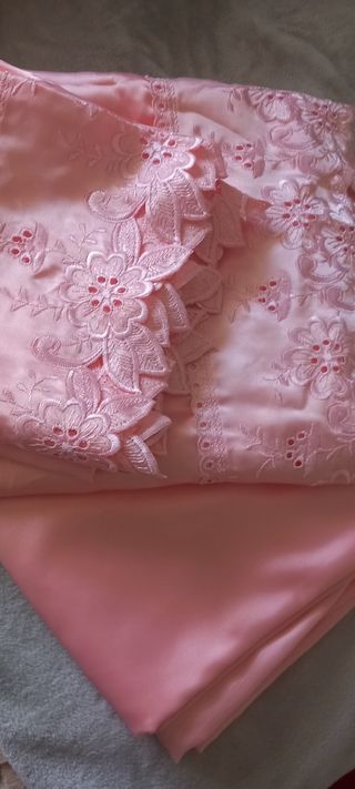 SÁBANA BORDADA SATÉN