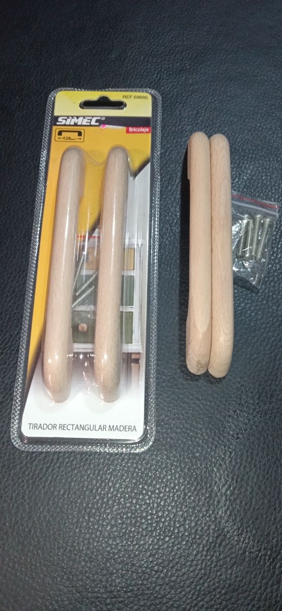 TIRADOR RECTANGULAR MADERA Pack 2 unidades.0.50€