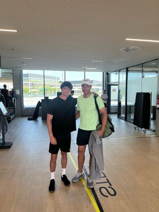 Clases de tenis a Domicilio/Entrenador Profesional