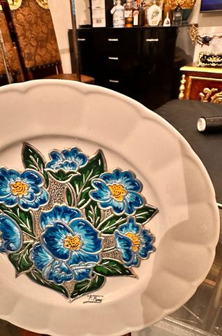 Plato porcelana colgar obra d arte firmado F Pons