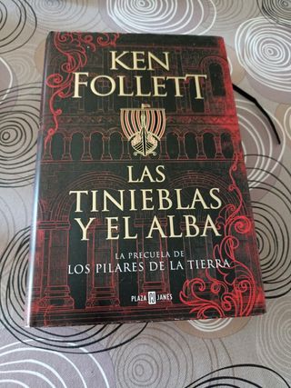Libro ,Las tinieblas y el alba.