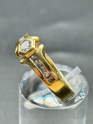 P5181JG ANILLO ORO Y DIAMANTES