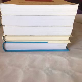 Problemas de álgebra con indicaciones teóricas