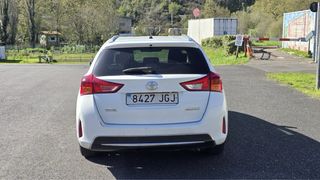 Toyota Auris 2015