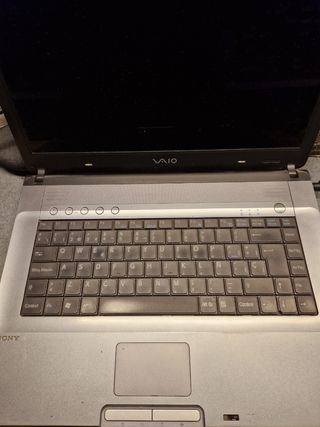 Ordenador portátil SONY VAIO