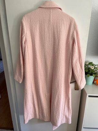 Abrigo rosa doble botonadura