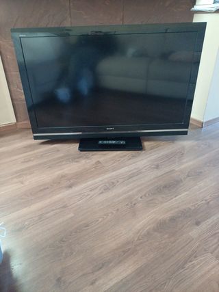 TELEVISIÓN SONY KDL 52" V5500