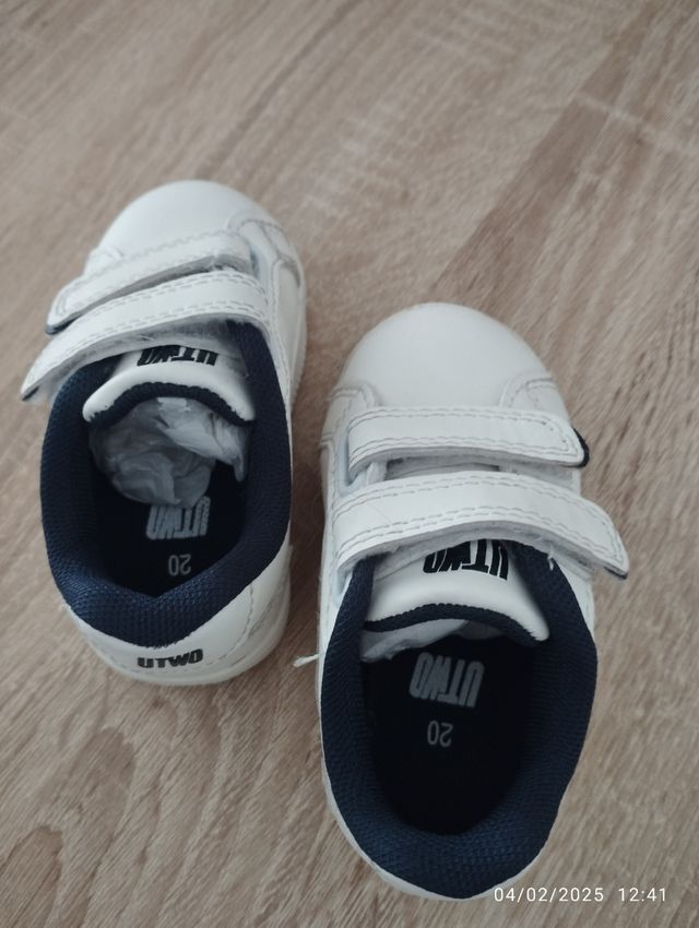 Zapatillas deportivas bebé