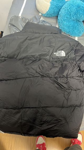 Abrigo north face sin usar