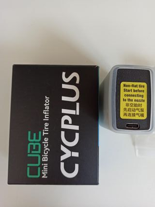 CYCPLUS CUBE - Inflador bomba bicicleta