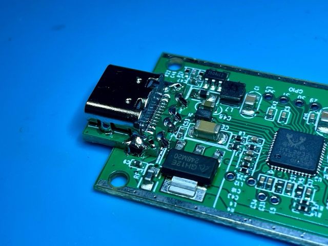 Adattatore da USB-A a USB-C (scheda PCB a saldare)