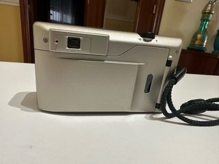 Cámara de fotos Konica Analogica