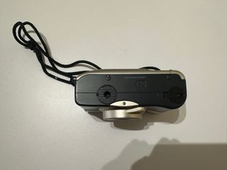 Cámara de fotos Konica Analogica