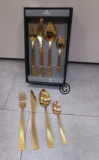 NUOVO SET 24 posate color oro