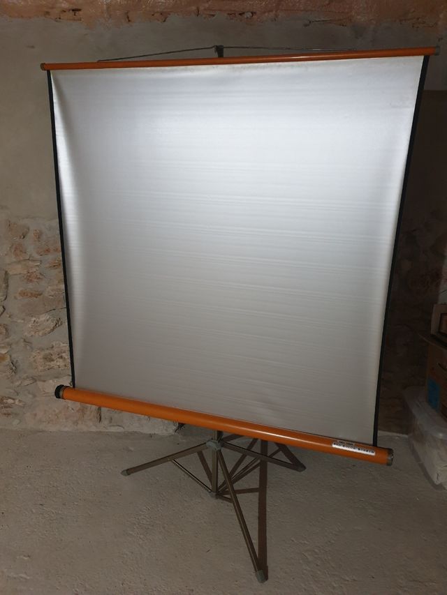 Pantalla para proyección 